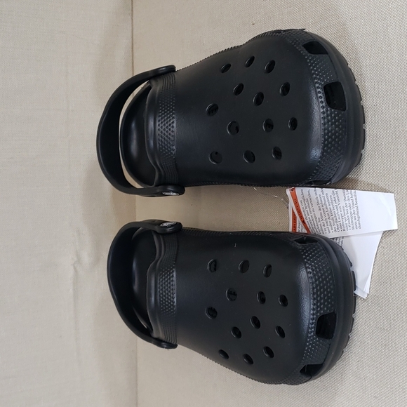 CROCS Other - CROCS CLASSIC MENS CLOGS FFPM-12-002